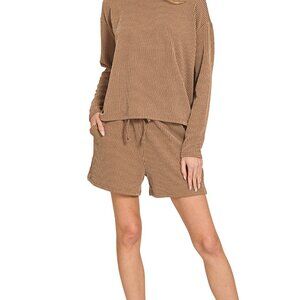✨NWT Zenana Corded Rib Long Sleeve Tee and Shorts Set